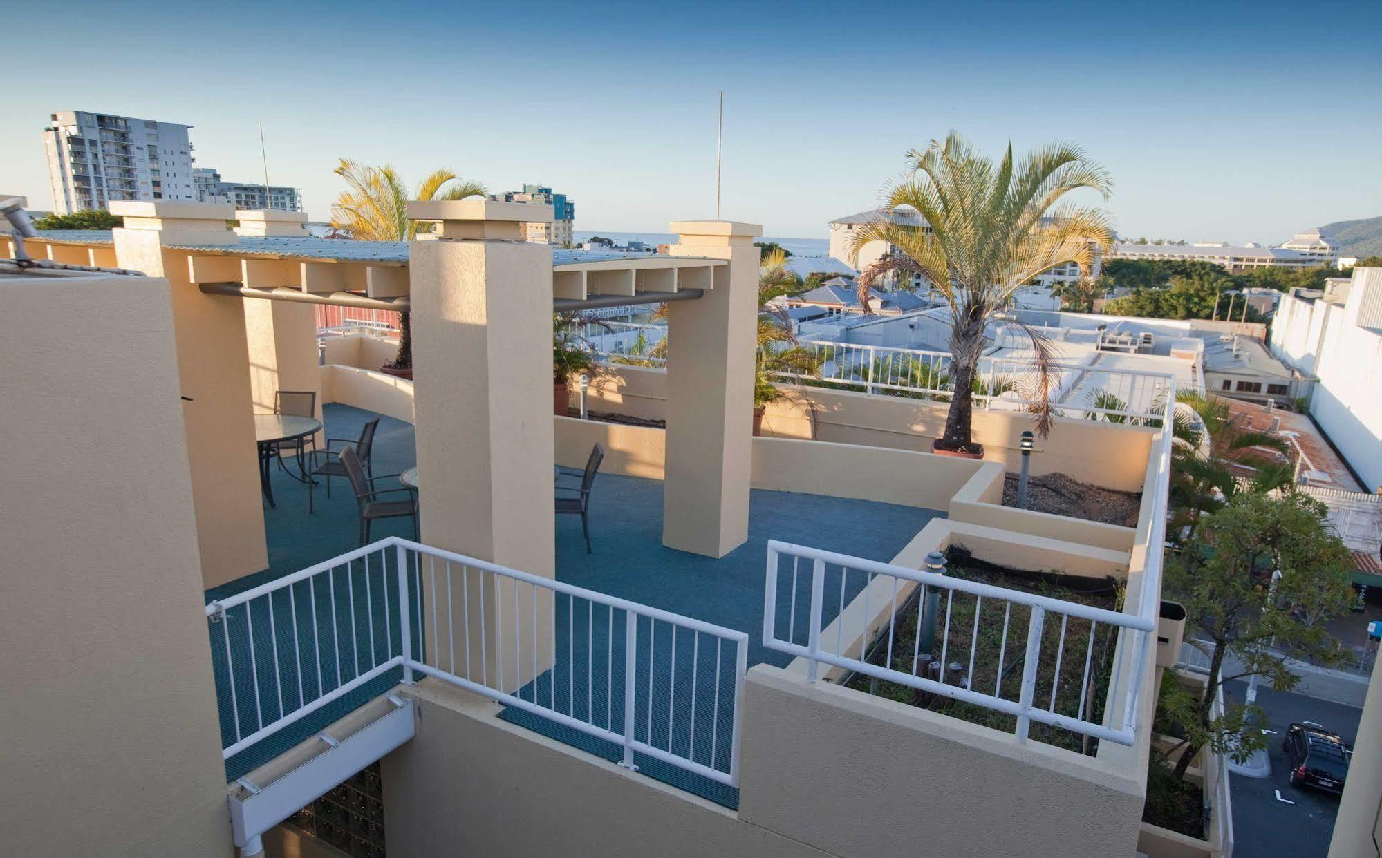 Inn Cairns Exterior foto